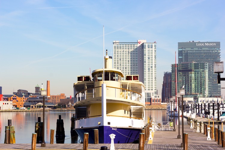 18 شركة ذات قيمة غير واقعية