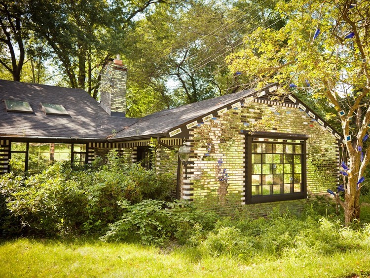 As impressionantes casas espelhadas