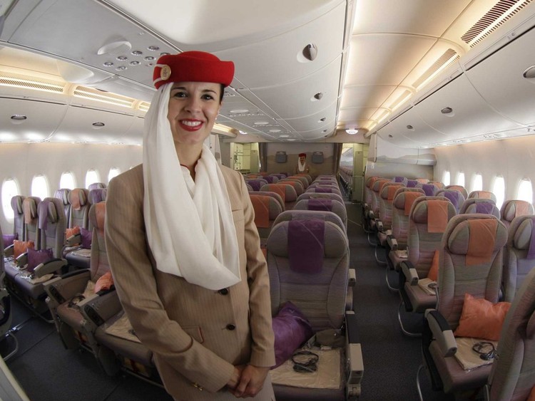 Airbus 380 كبيرة جدا بالنسبة للسماء