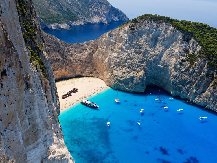 Os 19 destinos de praia mais baratos da Europa