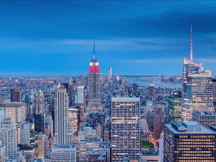 ¿Cómo se debe mirar en Nueva York y París?