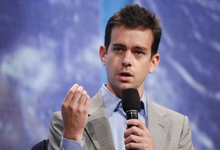 5 مدراء تنفيذيين طردوا من شركاتهم