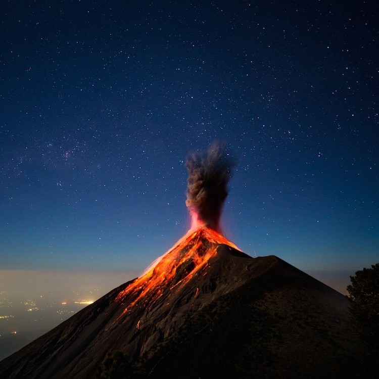 La historia de las fotografías de un volcán