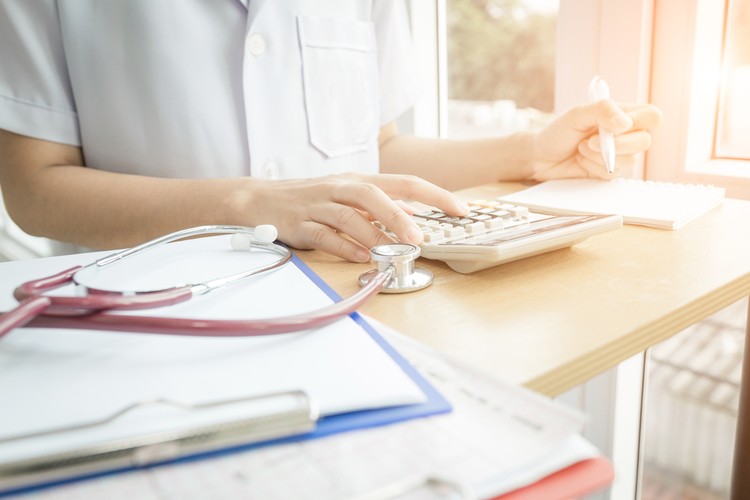 Cuando el dinero no es del todo real