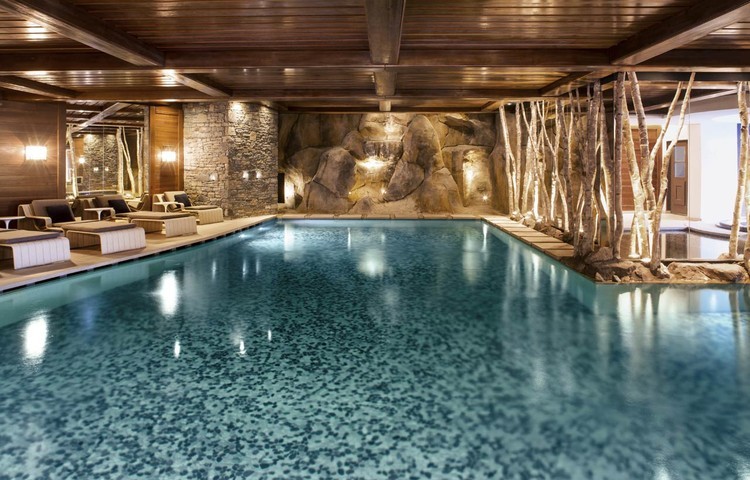 Gli hotel con le piscine più magiche