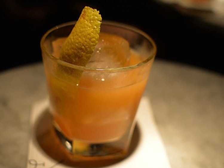 De Washington a Trump: Historia de las bebidas alcohólicas favoritas de los presidentes estadounidenses