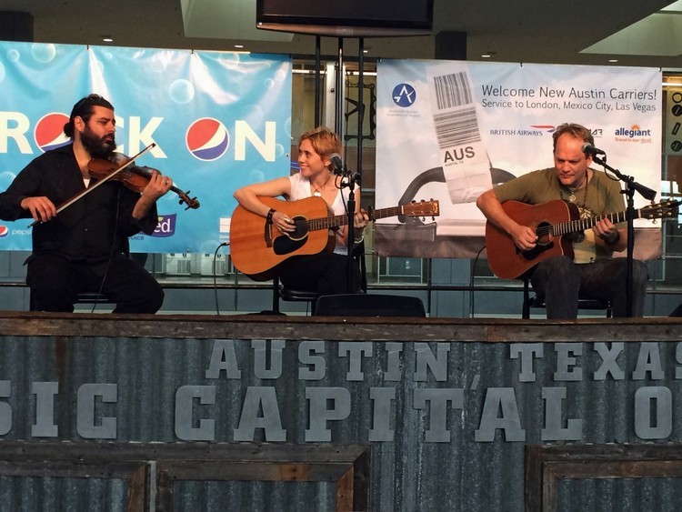  15 مطار حيث لن تمانع انتظار رحلتك لفترة أطول 