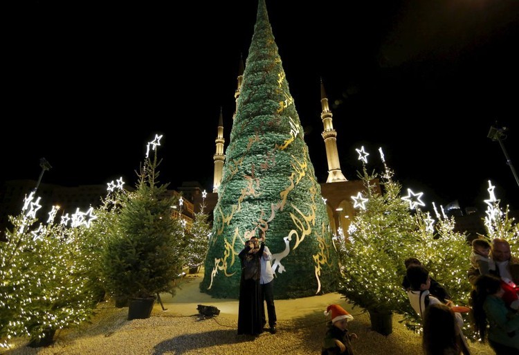 Le luci di Natale in tutto il mondo