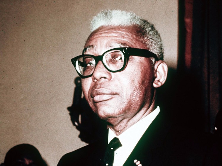 سلطة لموسوليني.. ما الطبق المفضل لدى مستبدي القرن الـ20