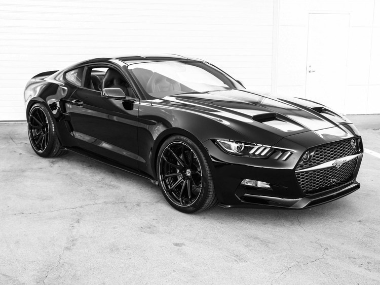 صاعقة من Aston Martin