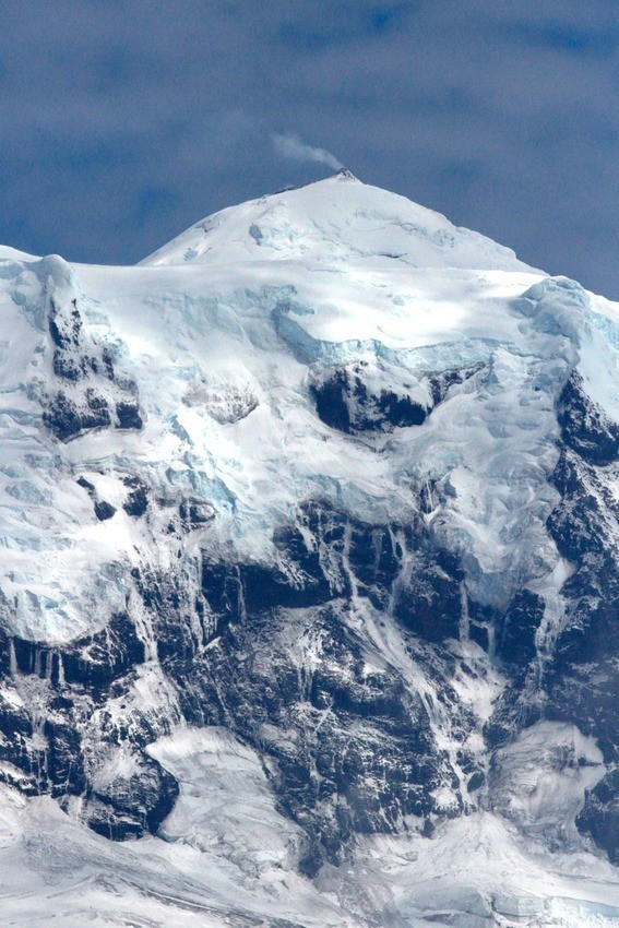 FOTOS: erupción volcánica en el hielo