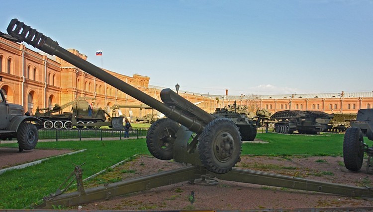 Conheça o arsenal do Estado Islâmico