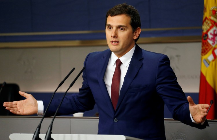 Mariano Rajoy vuelve a la escena