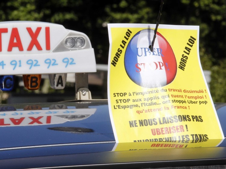 París está quemando a Uber