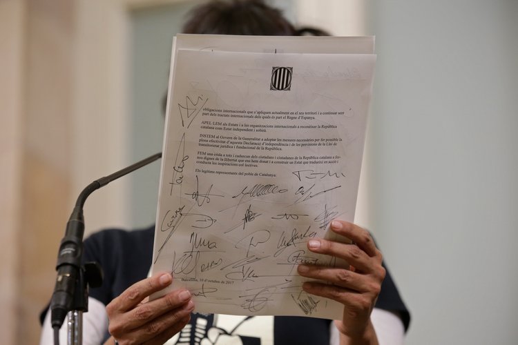 El Consejo de Ministros celebra una reunión extraordinaria por la crisis catalana