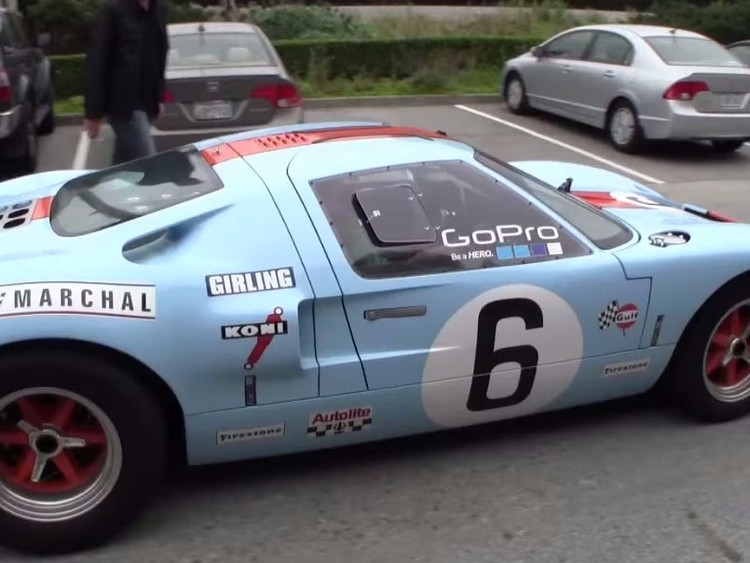 Conheça o fundador da GoPro