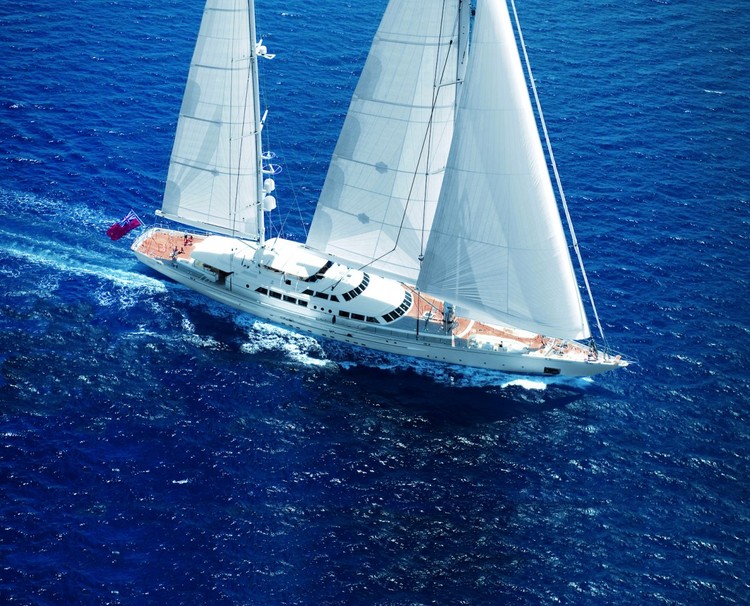 O maior iate à vela em alumínio do mundo