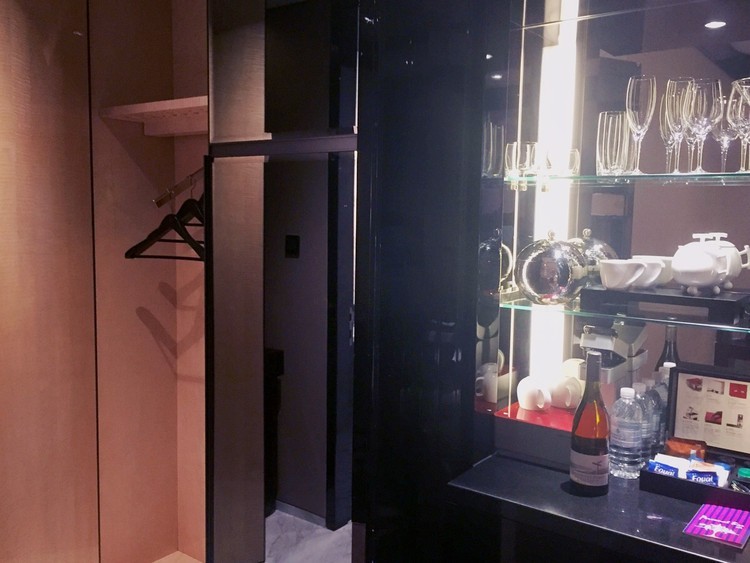 ليلة في أحد أفضل الفنادق في العالم