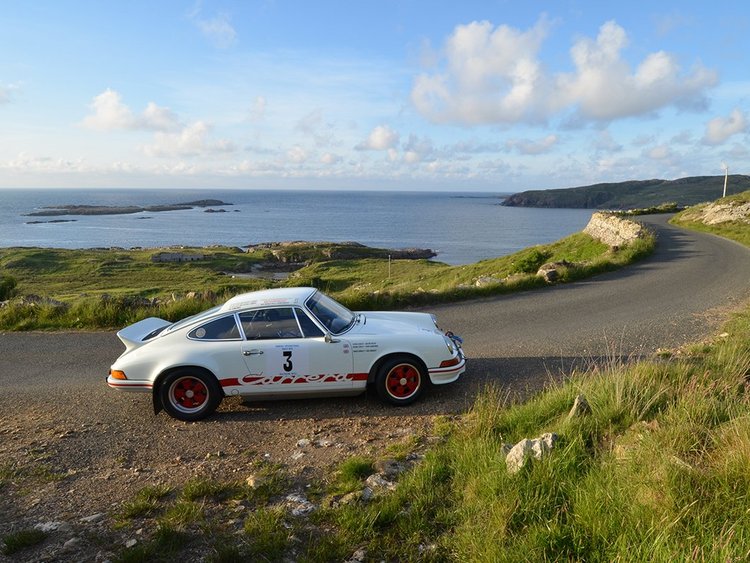 ¿En qué se gastan su dinero Jeff Bezos, Elon Musk y otros multimillonarios?