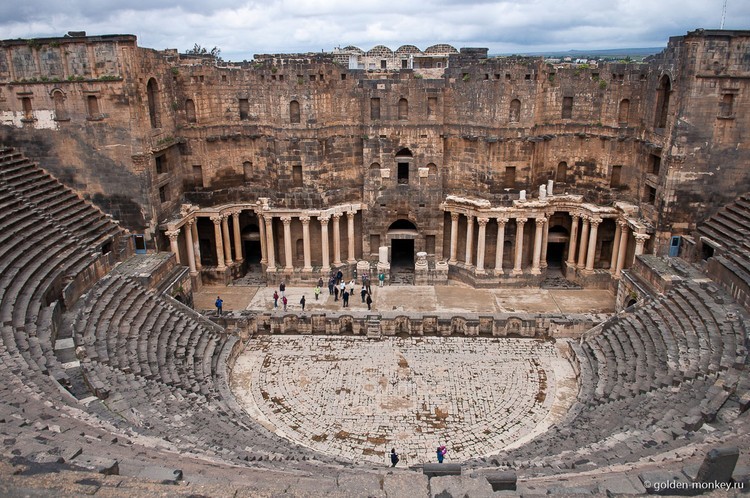 12 موقعا أثريا دمرتهم داعش 