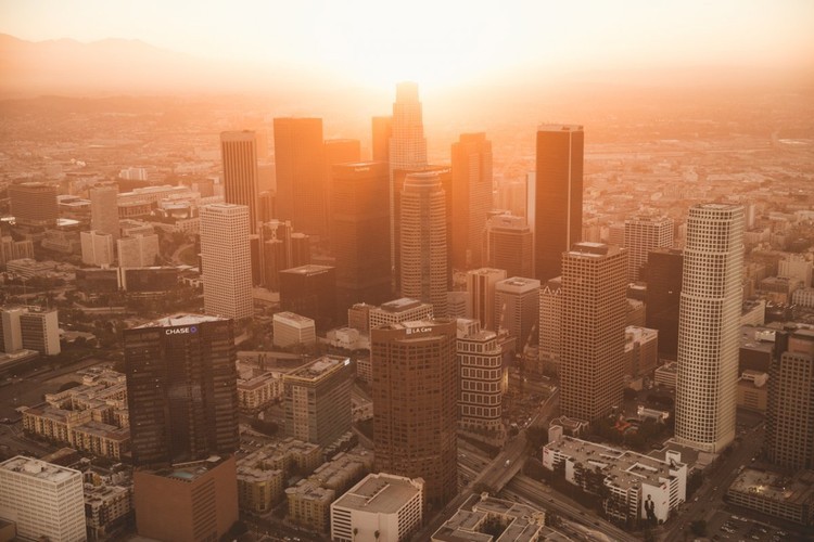 أول طيار إنستاجرام 