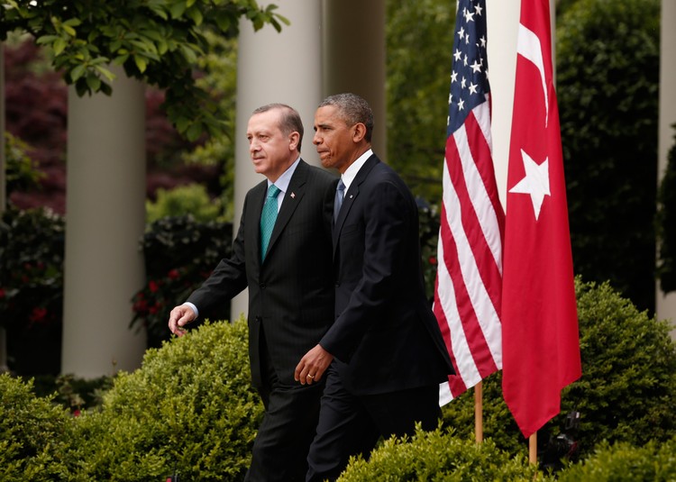 Il ministro Guidi dà le sue dimisisoni