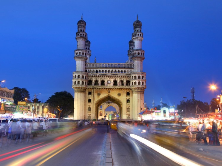 قصة ساتيا ناديلا-- الإنسان الذي يغير مايكروسوفت