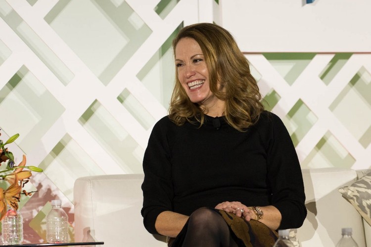 قصة ساتيا ناديلا-- الإنسان الذي يغير مايكروسوفت