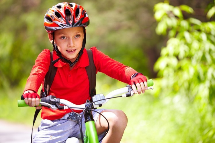 Come insegnare a tuo figlio a gestire il denaro