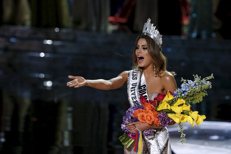 Miss Universo, incoronata la miss sbagliata