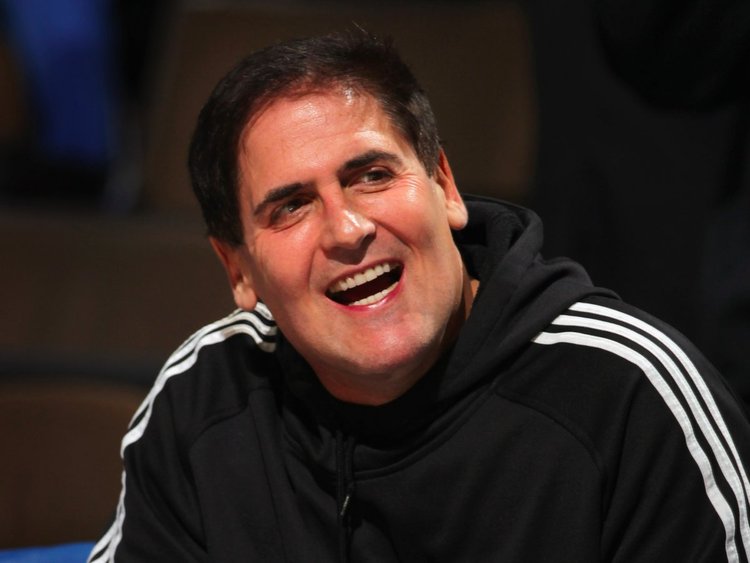 ¿Cómo es el día a día en el trabajo del multimillonario inversor Mark Cuban?