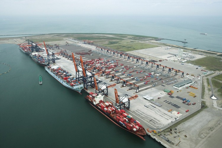 La mayoría de los senadores apoyan la destitución de Rousseff en Brasil