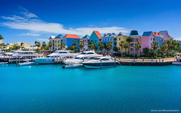 Cómo gastar 100 dólares en viajes