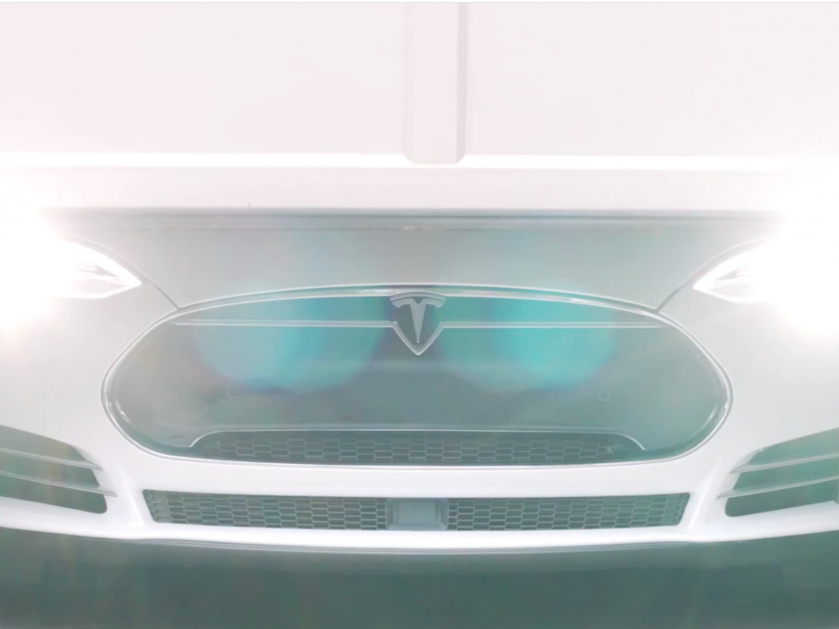 Всё, что известно об электрическом грузовике Tesla