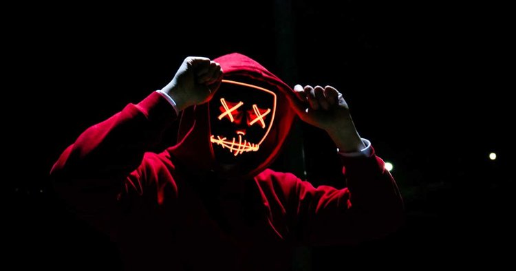 ICO والقانون: كيف ينظم إصدار التوكنات