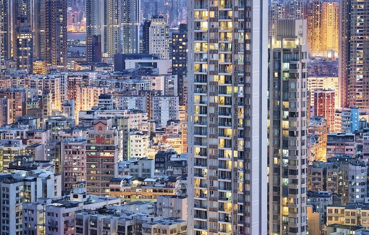 Le foto del momento blu di Hong Kong