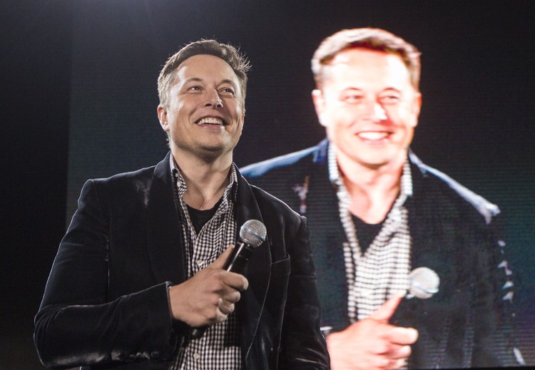 Le domande preferite di Elon Musk, Richard Branson e altri grandi dirigenti durante i colloqui di lavoro