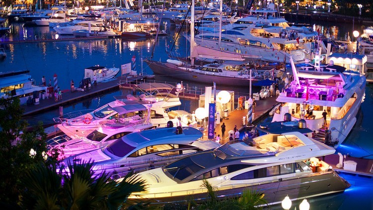 الحقيقة عن أزمة منتصف العمر