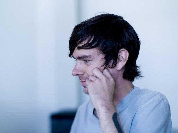 A fabulosa vida do multimilionário CEO do Twitter