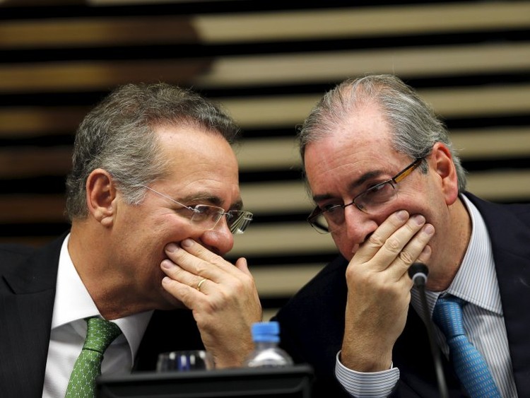 6 hábitos das redes sociais que lhe podem custar o emprego