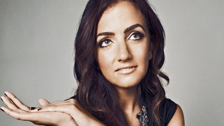 أكثر 10 مديرات جاذبية