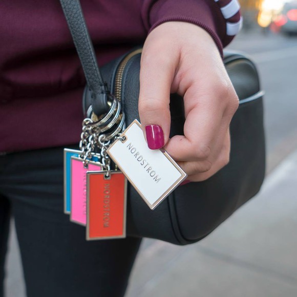 Ideas de inversión para febrero: Nordstrom, Best Buy, Transocean