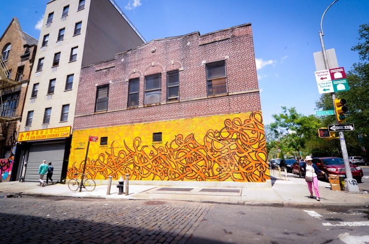  كتابات الجدران الساحرة باللغة العربية