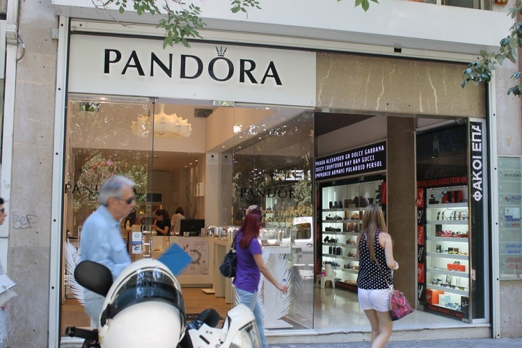 Como é agora o centro de Atenas