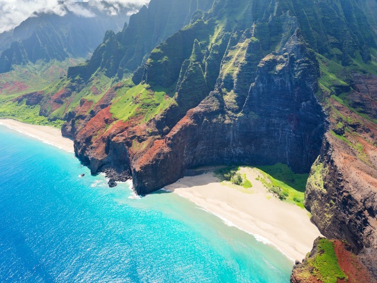 7 أماكن فاخرة لقضاء شهر العسل