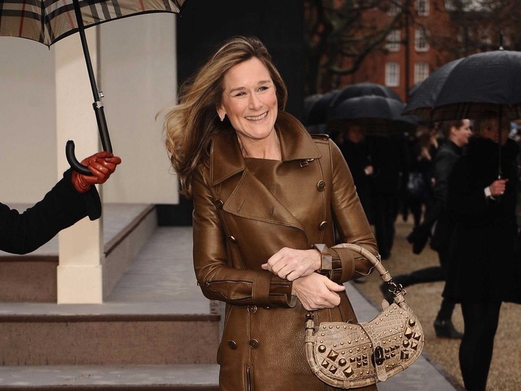 Conheça Angela Ahrendts, a executiva mais bem paga dos EUA