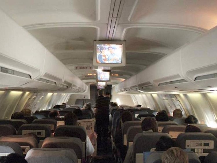 سفر جوي إلى الماضي: كيف تغيرت الرحلات الجوية خلال المئة عام