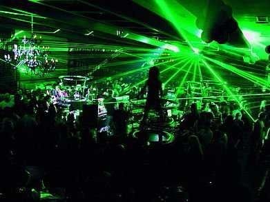 أحلى 25 مكان للحياة الليلية