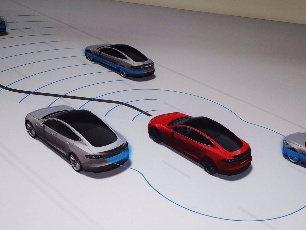 Всё, что известно об электрическом грузовике Tesla