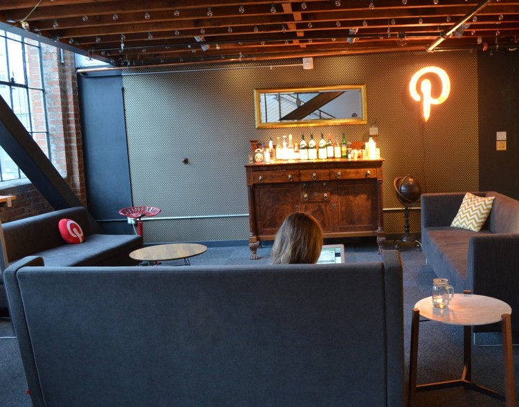 أفضل مكاتب الشركات الناشئة 